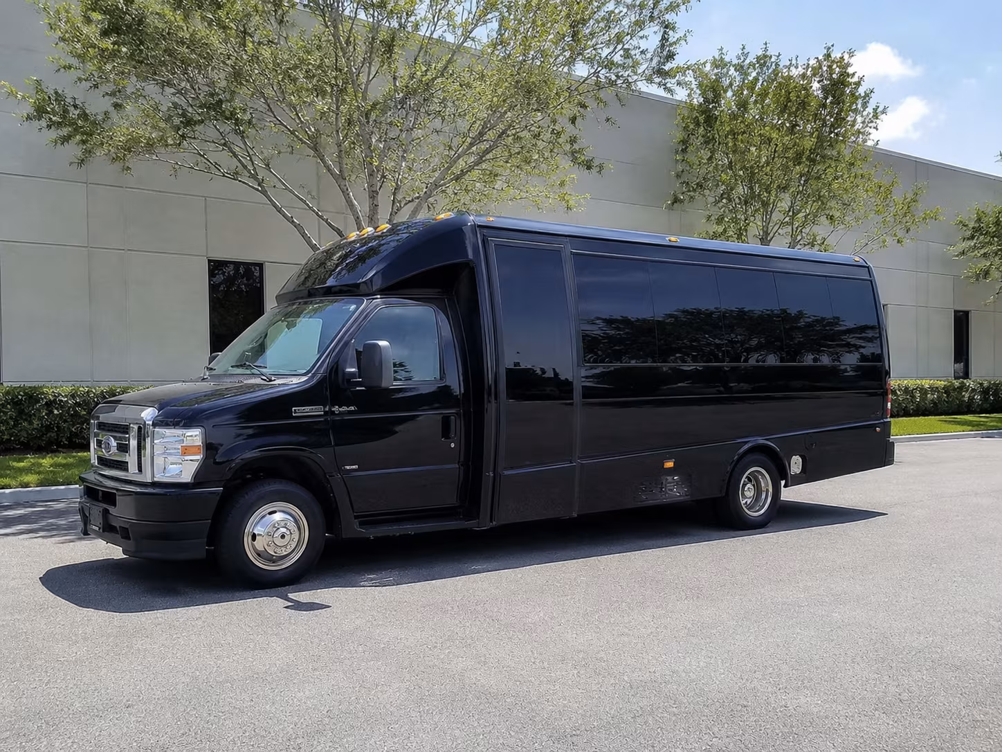 buses for wellington equestrian corporate events and sponsor shuttles