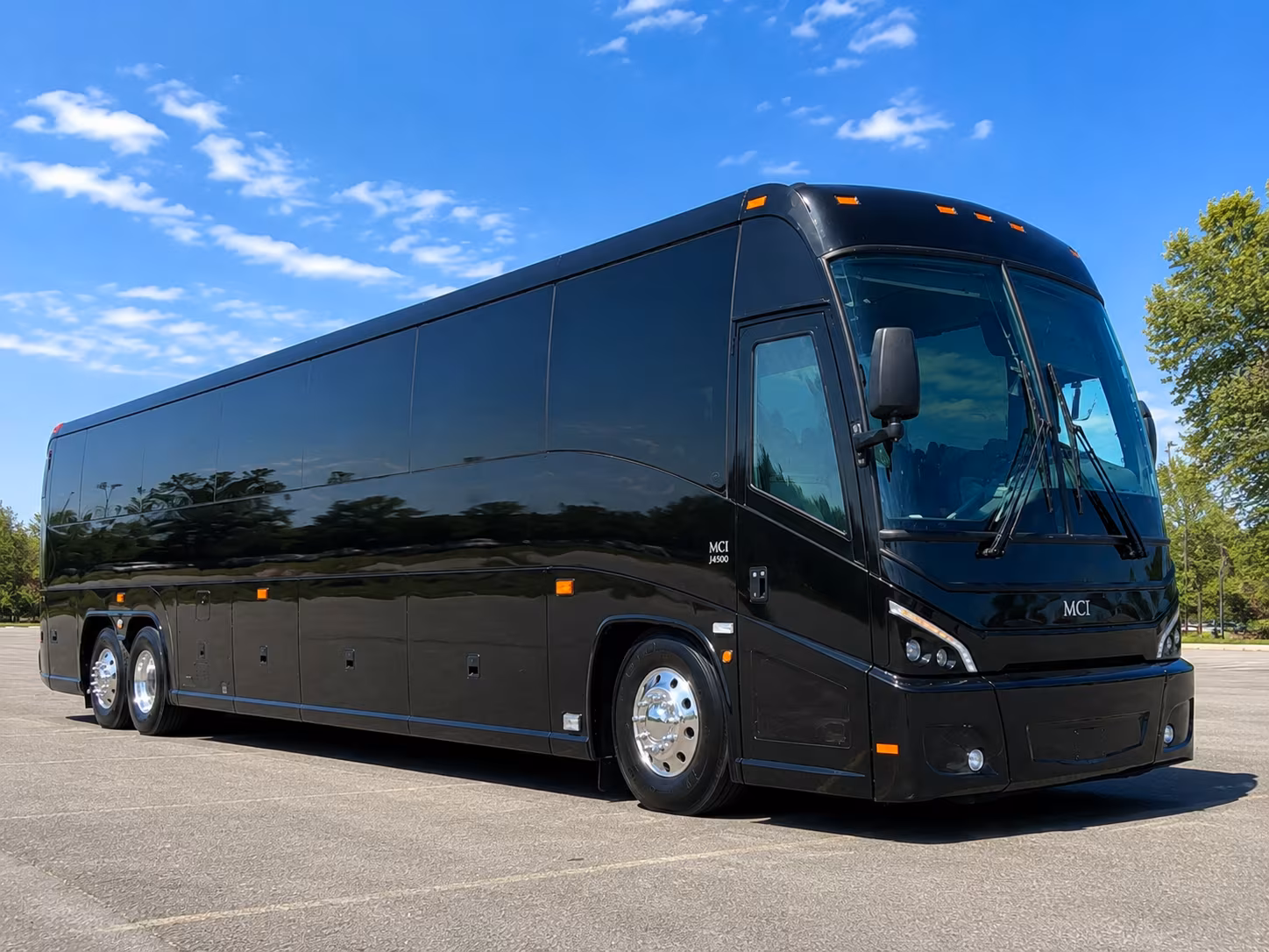 charter buses for large wellington prom groups heading to palm beach venues