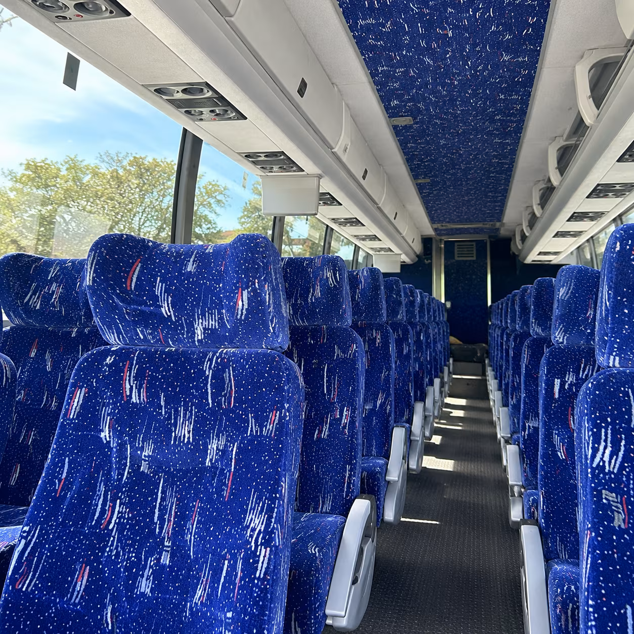 weekly worship shuttle buses for wellington congregations