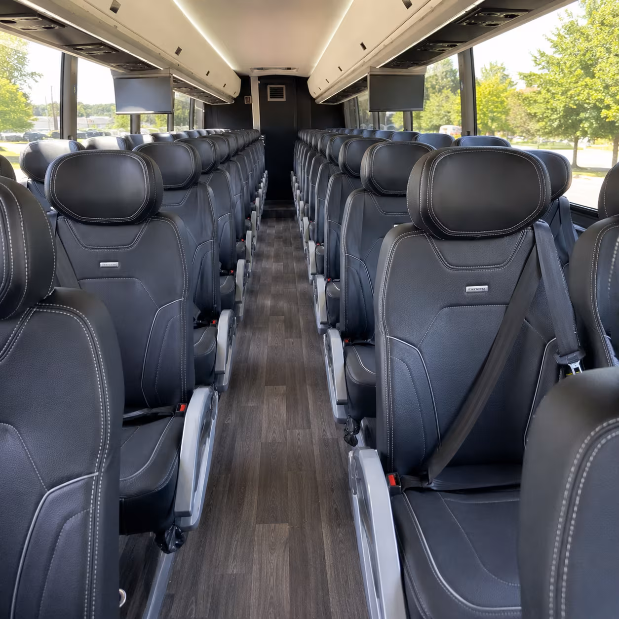 wellington charter buses